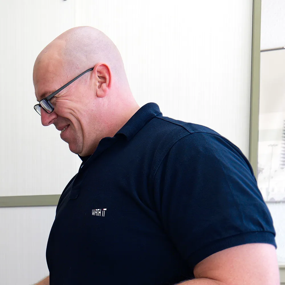Hendrik Wirth im Gespräch beim Kunden, Microsoft 365 für Betriebe